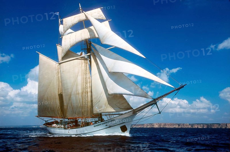Topsail schooner