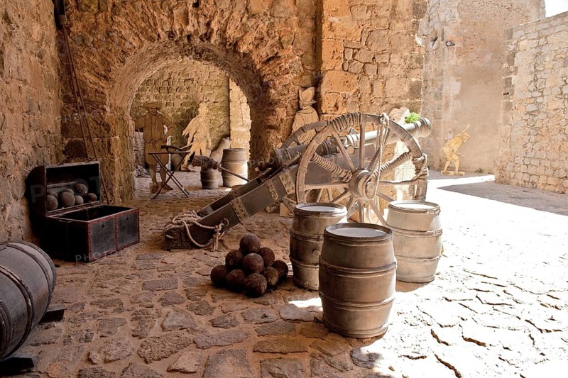 Museal scene in fortress of old town Dalt Vila