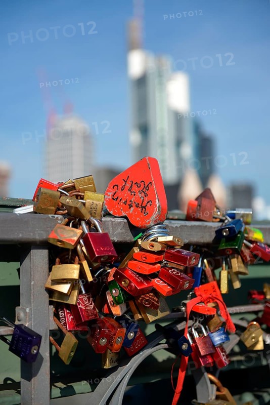 Love locks