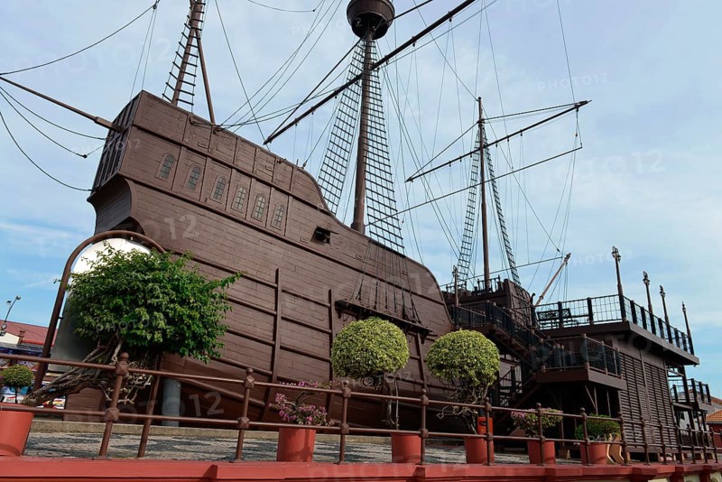Wooden ship Flora de Lamar