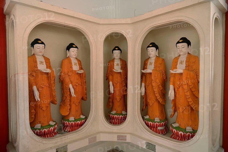 Buddha statues
