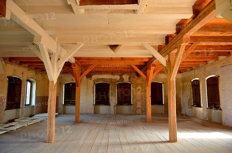 Tobacco warehouse