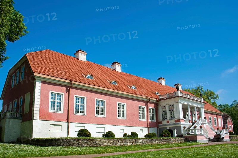 Sagadi manor