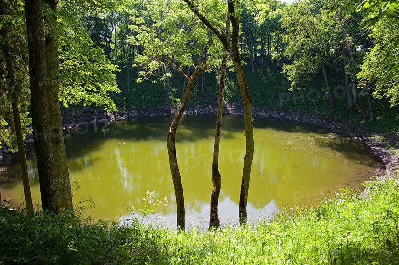 Meteorite crater