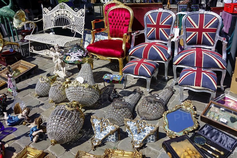 Antiques at the flea market on St. Jacobs Square in Ghent