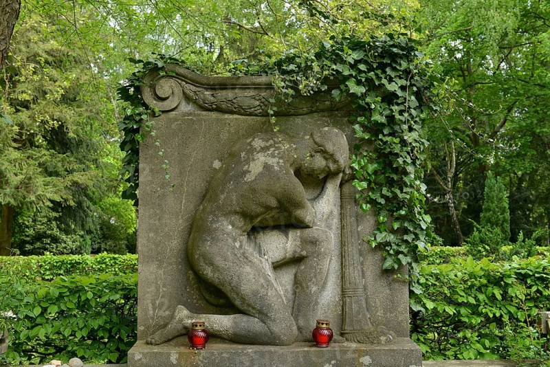 Mourning figure