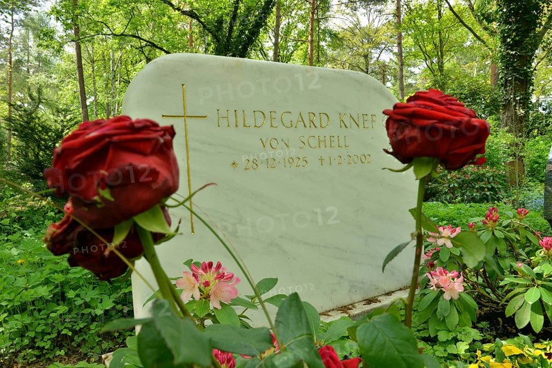 Hildegard Knef grave