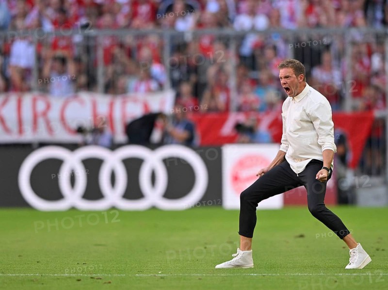 Coach Julian Nagelsmann FC Bayern Munich FCB Goal celebration