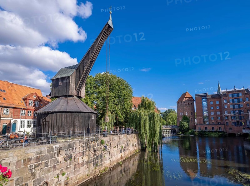 Old harbour with wooden crane from 1797
