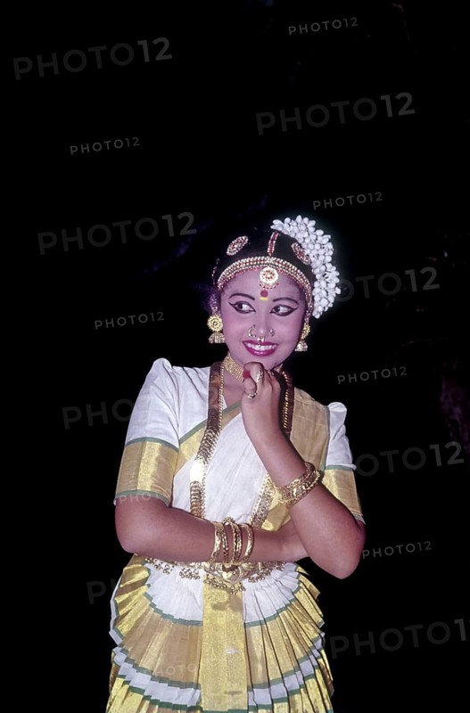 Mohiniyattam Mohiniattam