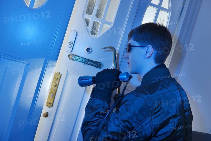 Symbol photo home burglary