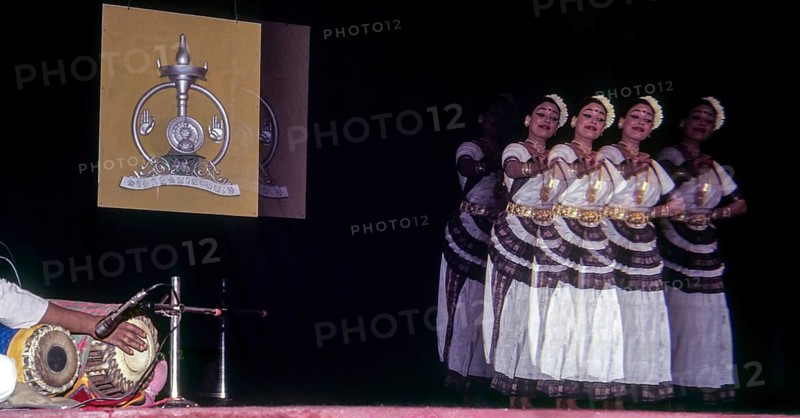 Mohiniyattam Mohiniattam