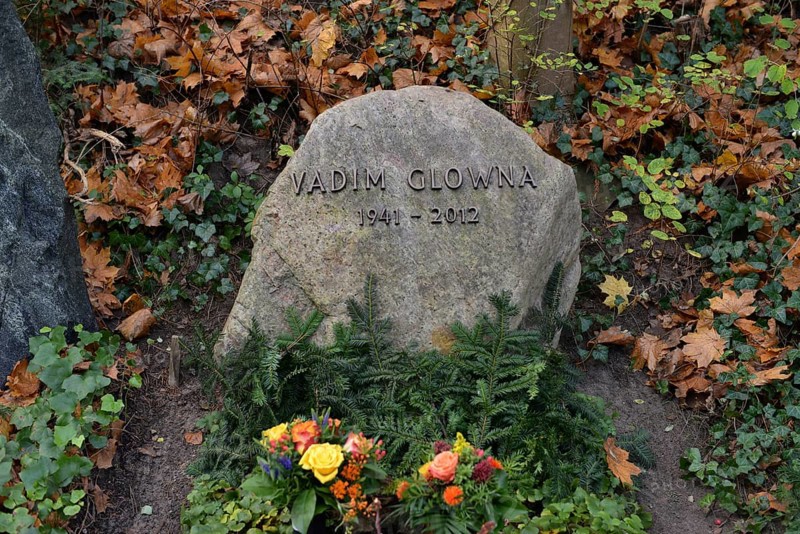 Grave