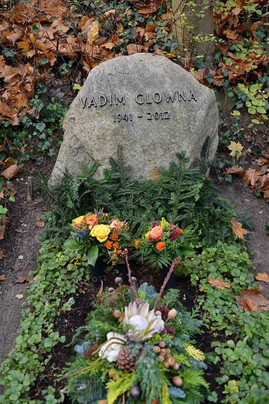 Grave