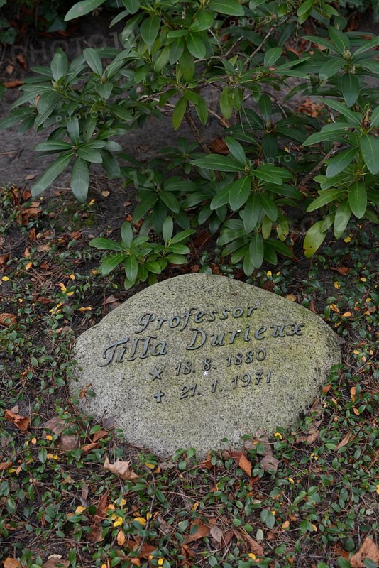 Grave