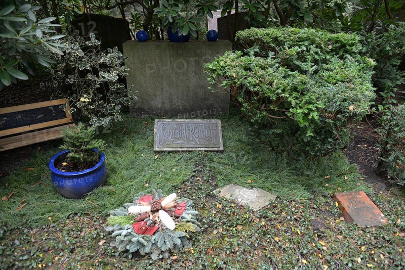 Grave