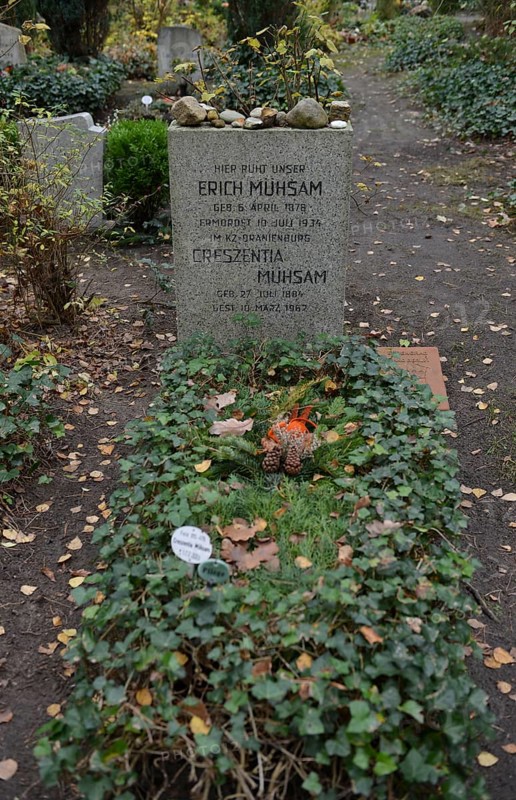 Grave