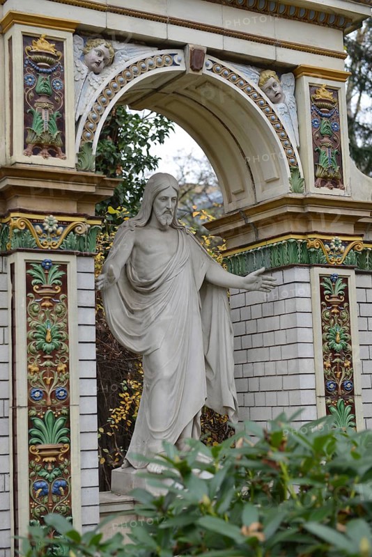 Family grave