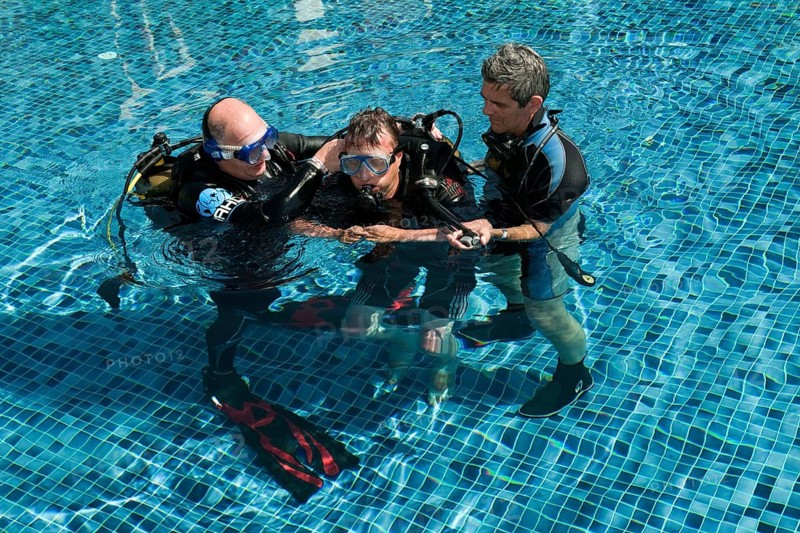 Disabled Diver with Instructor
