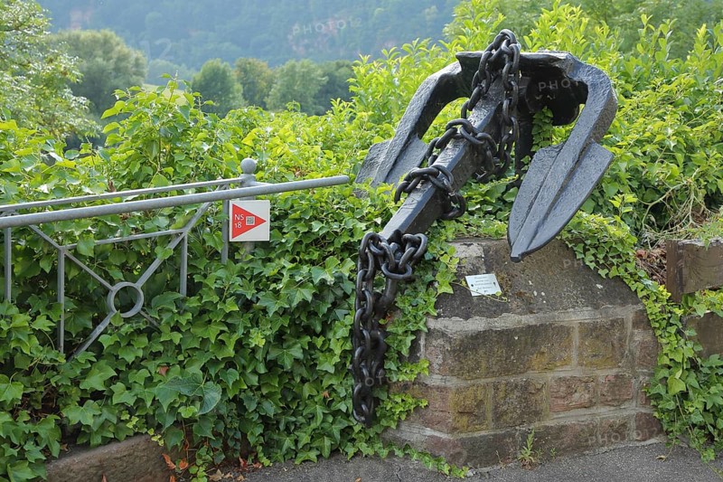 Stick anchor with anchor chain as decoration in Neckarsteinach