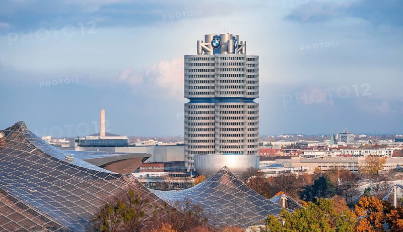 High-rise BMW four-cylinder