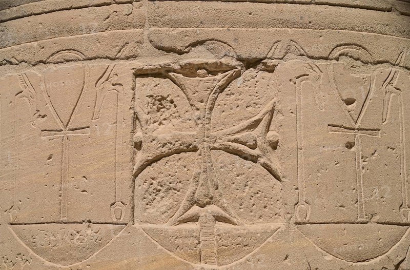 Christian cross in the temple of Isis