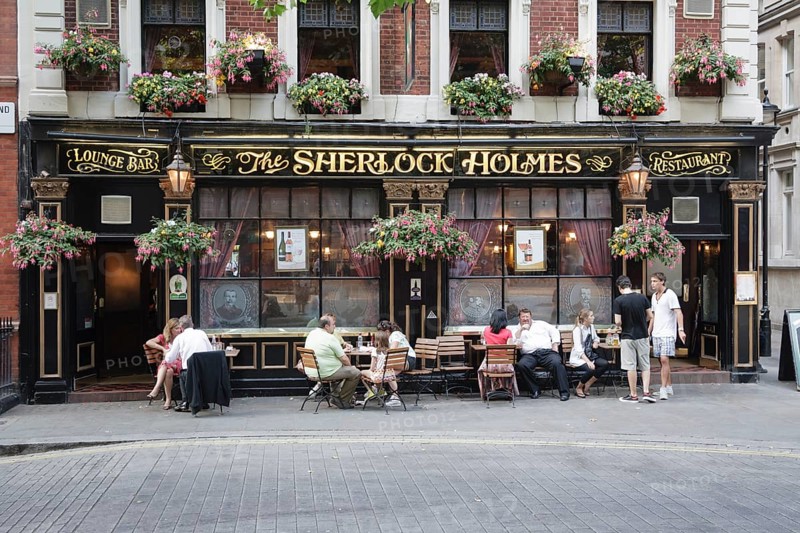 Sherlock Holmes Pub