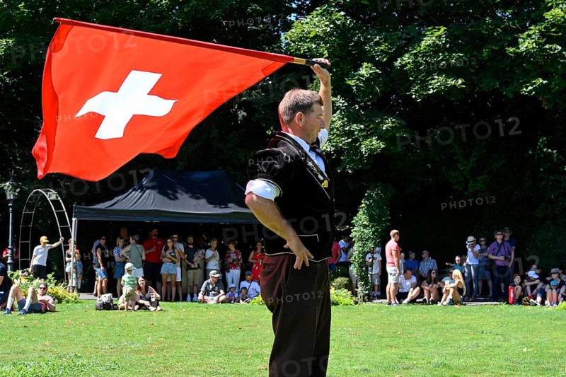 Flag wavers