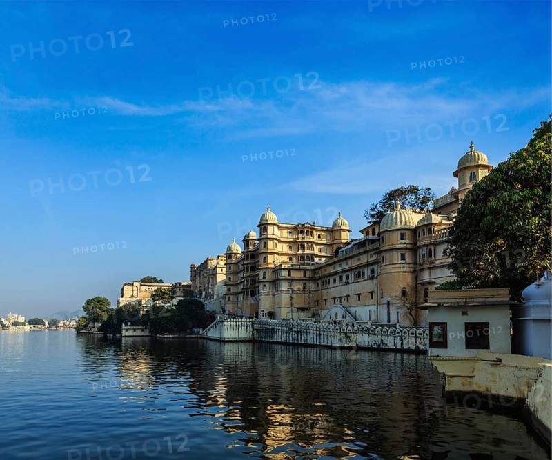 Romantic India luxury tourism concept background