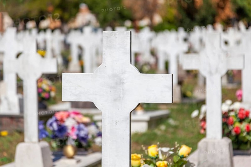 Grave crosses