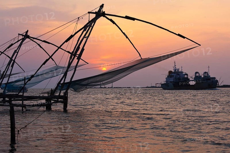 Kochi chinese fishnets on sunset. Fort Kochin