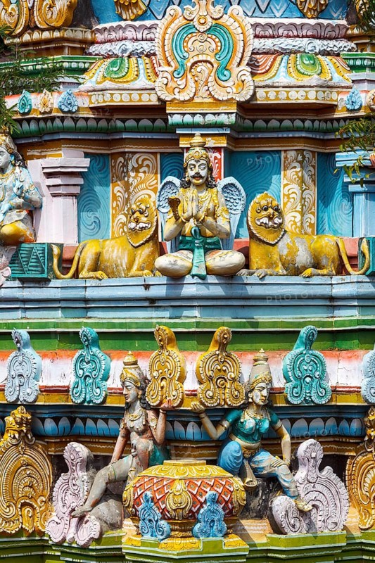 Sculptures on Hindu temple gopura