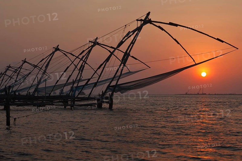Kochi chinese fishnets on sunset. Fort Kochin