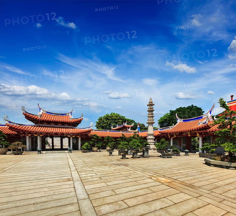 Gates of Lian Shan Shuang Lin Monastery
