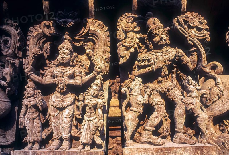 17 th century 350 years old wooden carvings in Meenakashi Sundareswarer temple's chariot at Madurai