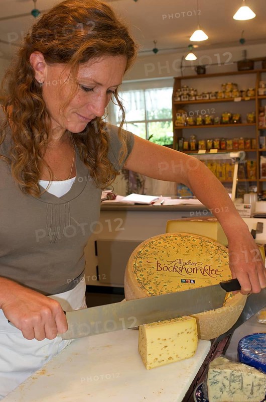 Fenugreek cheese