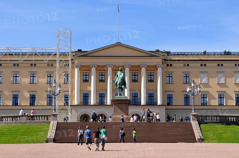 Equestrian statue of King Charles III John