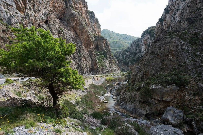 Kourtaliotiko Gorge or Asomatos Gorge