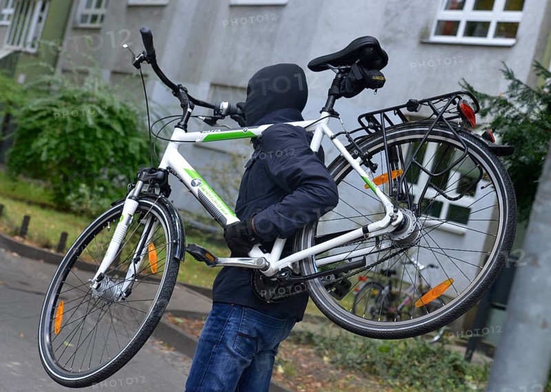 Bicycle thief