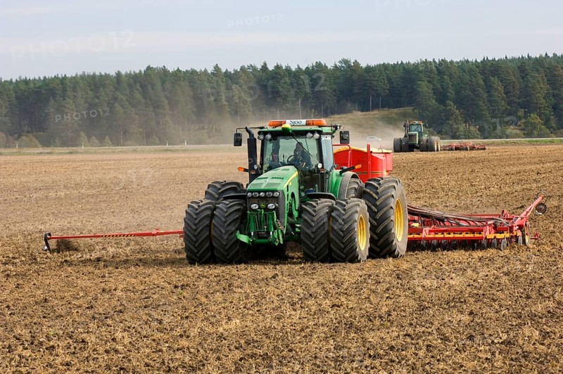 John Deere 8530 Tractor