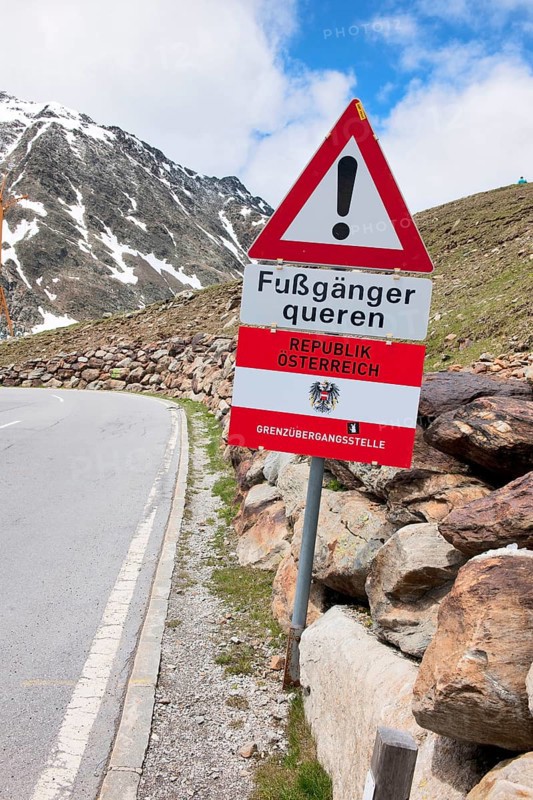 Traffic sign
