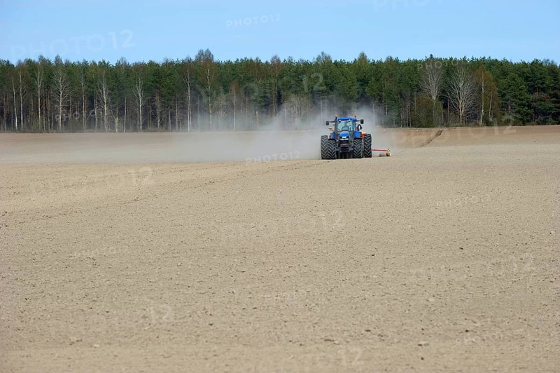 New Holland TM150 tractor