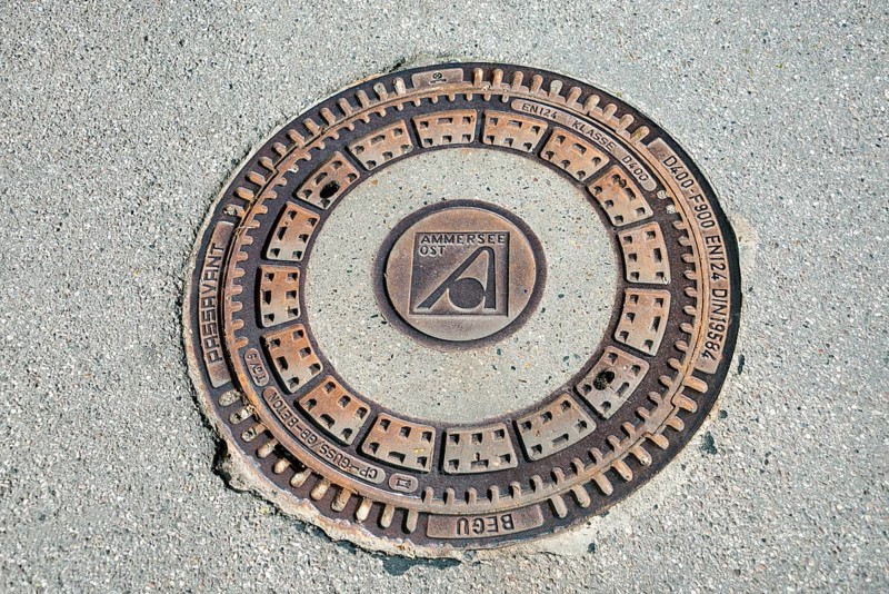 Manhole cover
