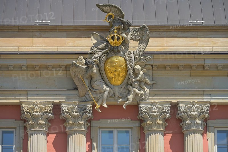 Coat of arms cartouche