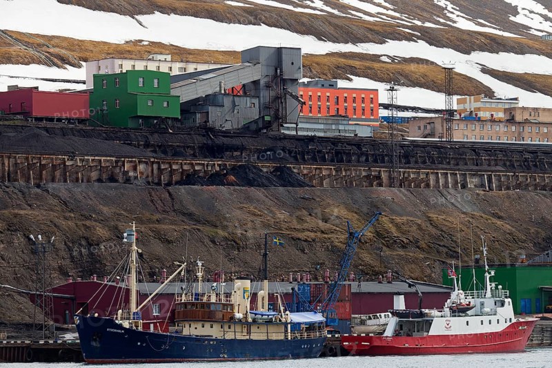 Ships for ecotourism in the harbour of Barentsburg