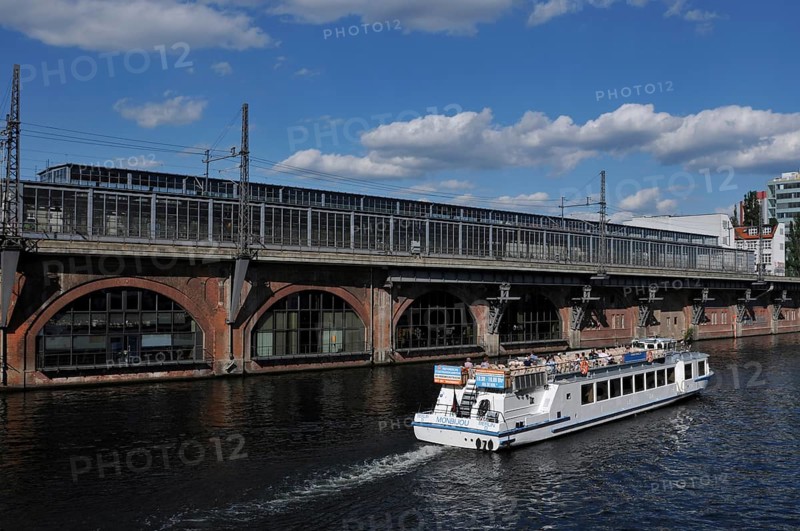 Jannowitzbruecke train station