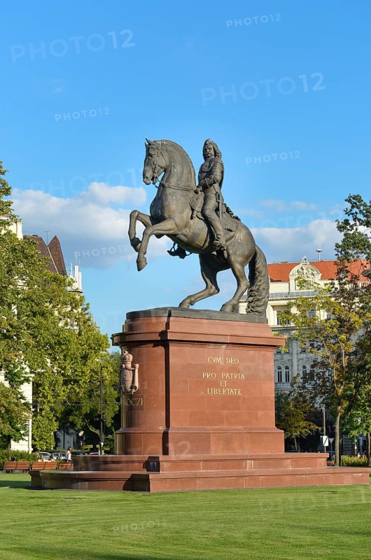 Equestrian statue