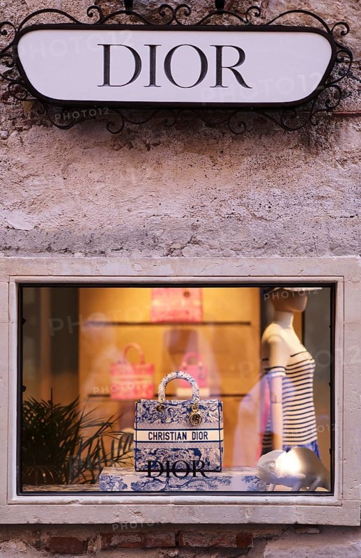 Christian Dior shop