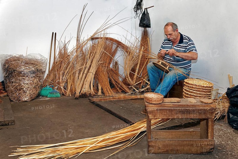 Basket maker