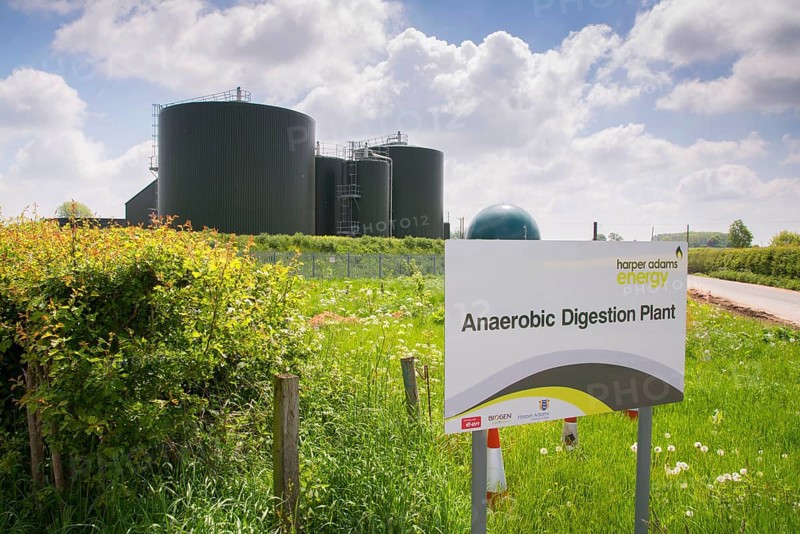 Anaerobic digestion plant
